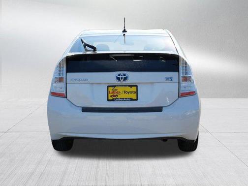 2011 Toyota Prius III