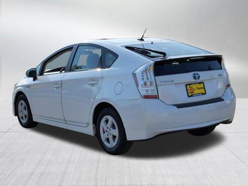 2011 Toyota Prius III