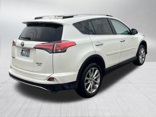 2017 Toyota RAV4 Limited