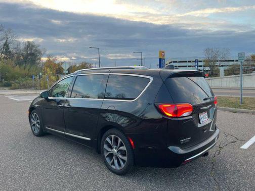 2018 Chrysler Pacifica Limited