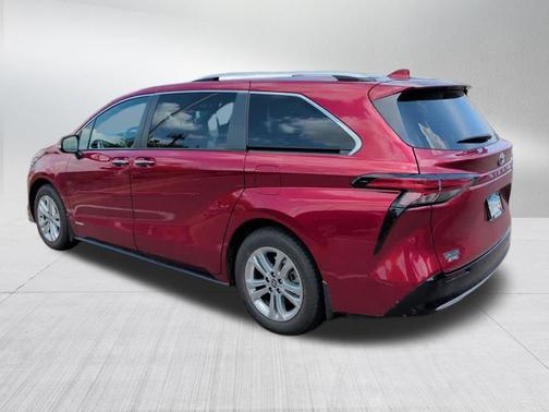 Ruby Flare Pearl 2021 Toyota Sienna Platinum
