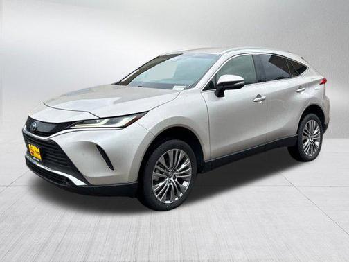 2022 Toyota Venza XLE