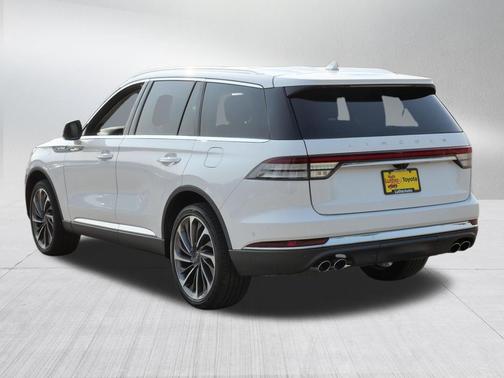 Pristine White Metallic Tri-Coat 2022 Lincoln Aviator Reserve AWD