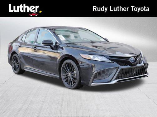 2021 Toyota Camry XSE