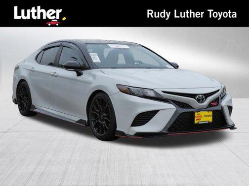 Ice Edge/Midnight Black Metallic 2021 Toyota Camry TRD