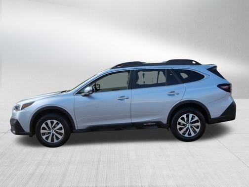 Ice Silver Metallic 2020 Subaru Outback Premium