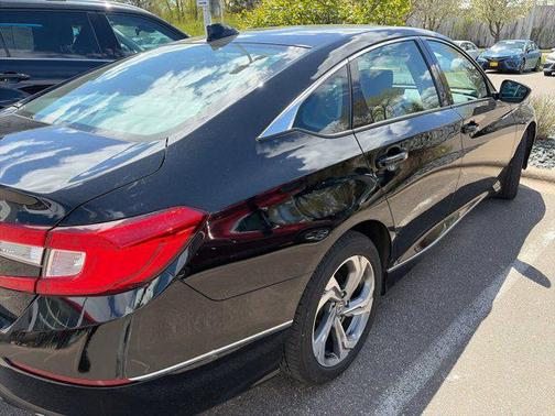 Crystal Black Pearl 2019 Honda Accord EX