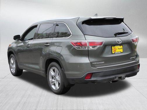 Alumina Jade Metallic 2016 Toyota Highlander Limited Platinum