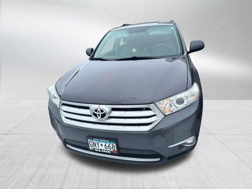 2012 Toyota Highlander SE