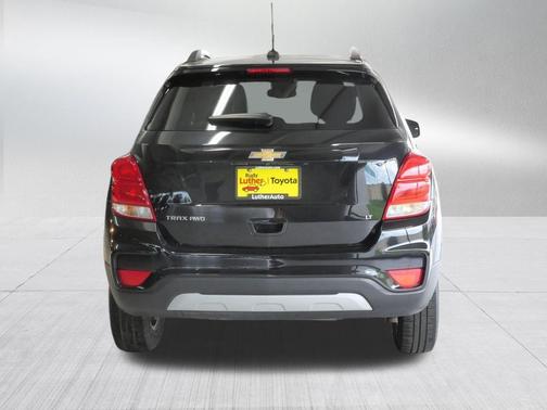 Mosaic Black Metallic 2020 Chevrolet Trax LT