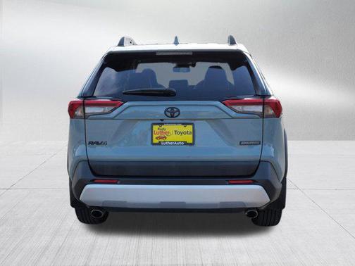 2022 Toyota RAV4 Adventure