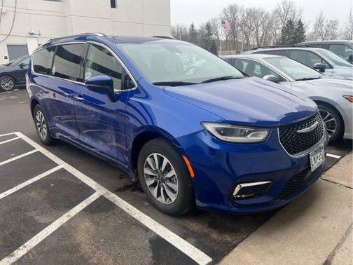 2021 Chrysler Pacifica Hybrid Touring L