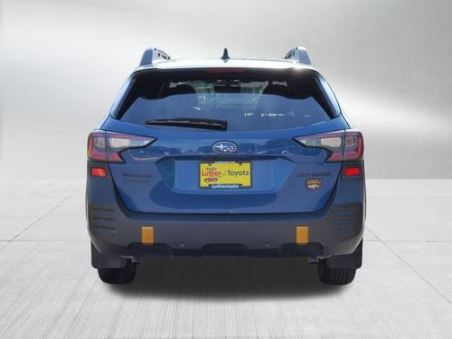 Geyser Blue 2024 Subaru Outback Wilderness