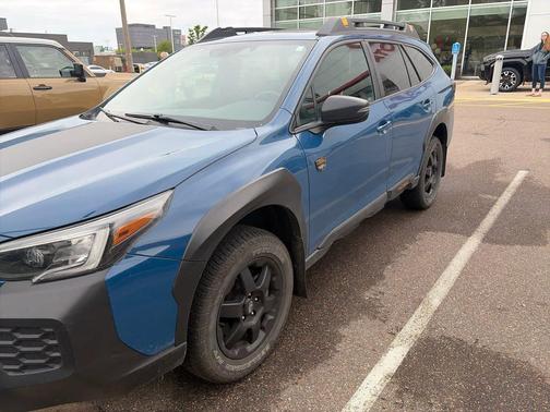 Geyser Blue 2024 Subaru Outback Wilderness