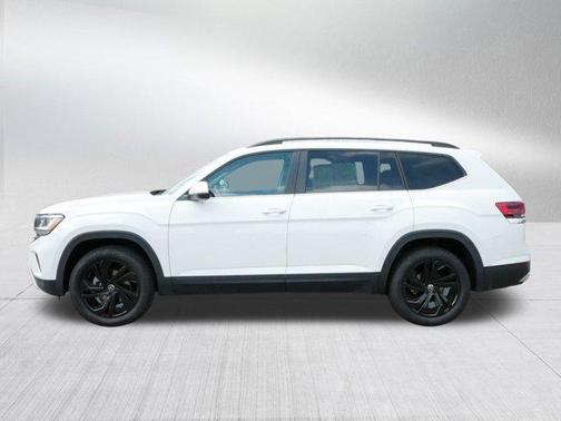 2022 Volkswagen Atlas 3.6L SE w/Technology