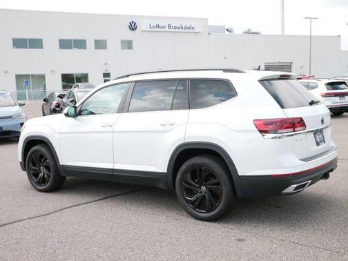 2022 Volkswagen Atlas 3.6L SE w/Technology