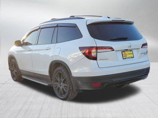 2022 Honda Pilot AWD Black Edition