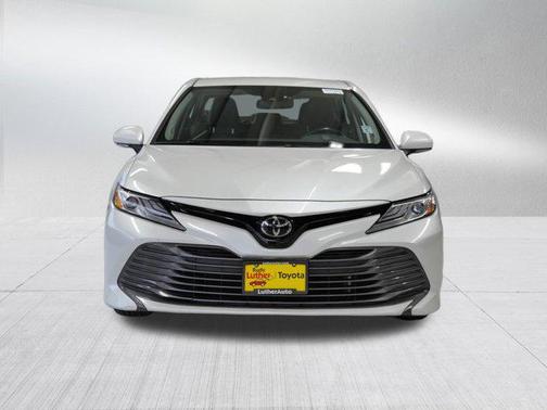 2020 Toyota Camry XLE