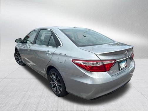 2016 Toyota Camry XSE