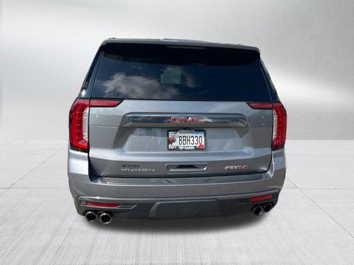 2022 GMC Yukon XL 4WD AT4