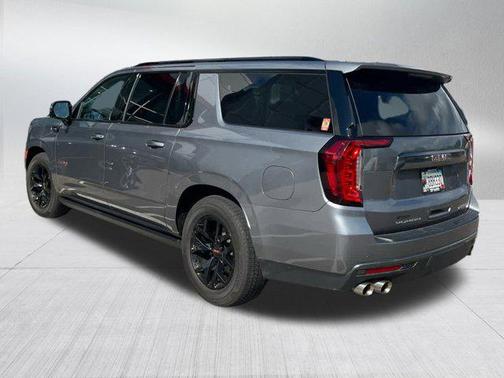 2022 GMC Yukon XL 4WD AT4