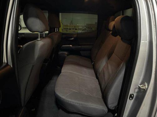 2016 Toyota Tacoma SR