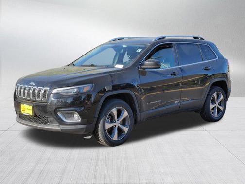 Diamond Black Crystal Pearlcoat 2019 Jeep Cherokee Limited