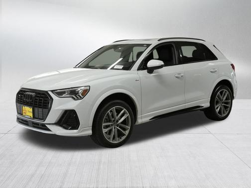 Glacier White Metallic 2022 Audi Q3 45 S line Premium Plus