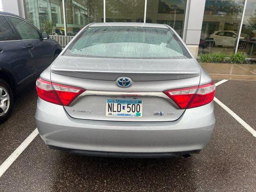 2015 Toyota Camry Hybrid SE