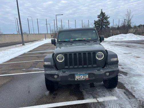 2020 Jeep Wrangler Unlimited Willys 4X4