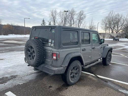 2020 Jeep Wrangler Unlimited Willys 4X4