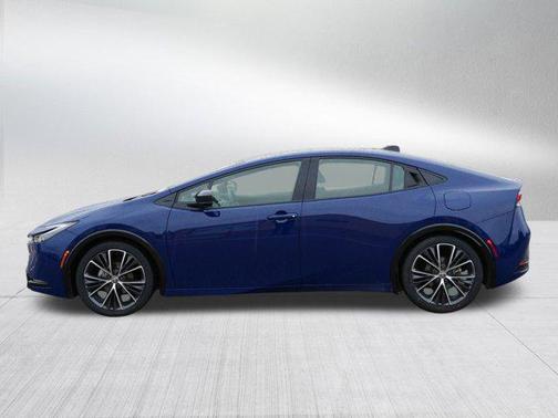 2023 Toyota Prius XLE