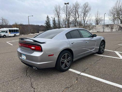 2014 Dodge Charger SXT