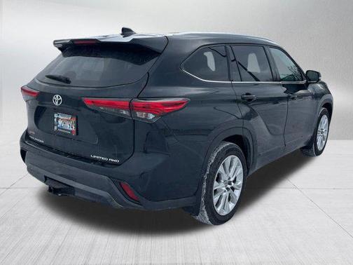 2023 Toyota Highlander Limited