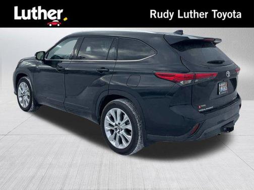 2023 Toyota Highlander Limited