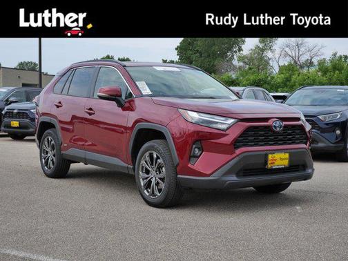 2022 Toyota RAV4 Hybrid XLE Premium