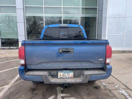 2016 Toyota Tacoma TRD Sport