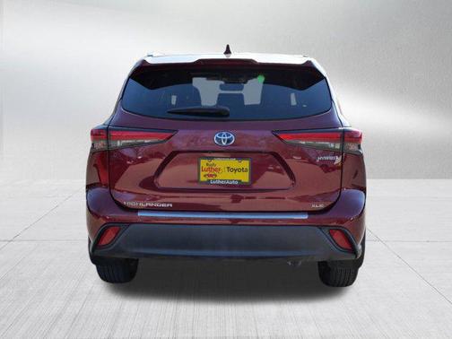 2020 Toyota Highlander Hybrid XLE