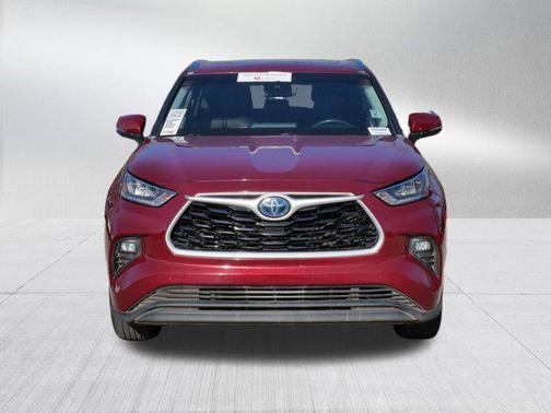 2020 Toyota Highlander Hybrid XLE
