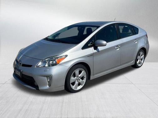 Classic Silver Metallic 2014 Toyota Prius Five