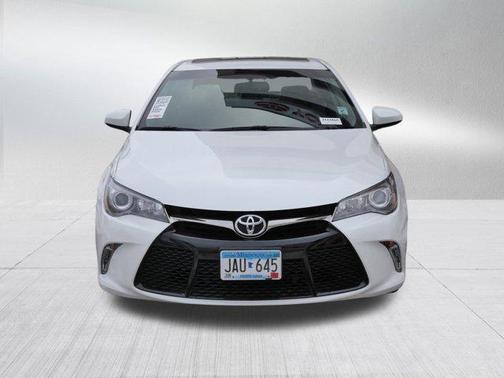 2017 Toyota Camry XSE