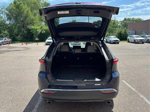 2021 Toyota Venza XLE