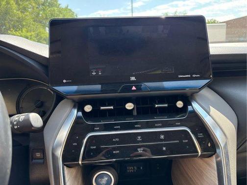 2021 Toyota Venza XLE
