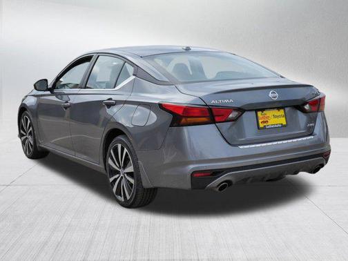 2020 Nissan Altima SR Intelligent AWD