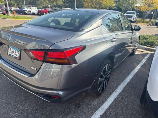 2020 Nissan Altima SR Intelligent AWD