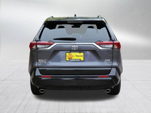 2025 Toyota RAV4 Hybrid SE