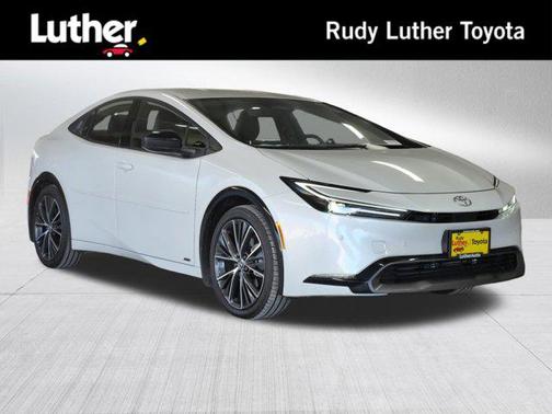 2024 Toyota Prius XLE