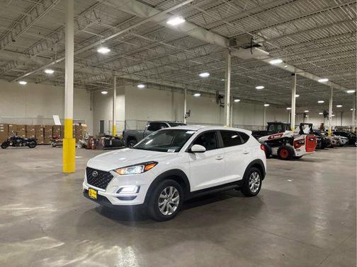 2020 Hyundai TUCSON SE