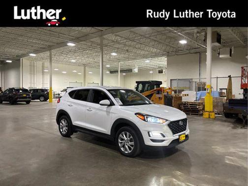 2020 Hyundai TUCSON SE