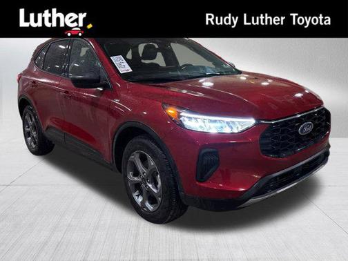 Rapid Red Metallic Tinted Clearcoat 2025 Ford Escape ST-Line